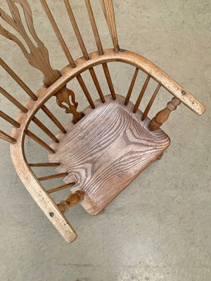 Low Windsor chair