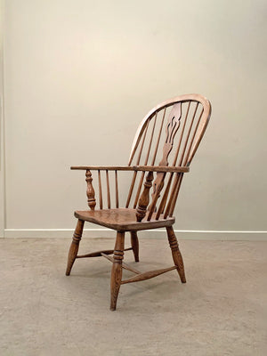 Low Windsor chair