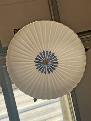 Glass ceiling shade