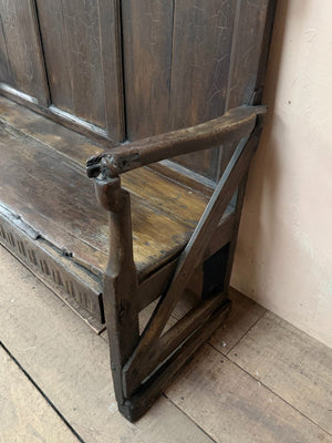 17th century oak bench (Reserved)