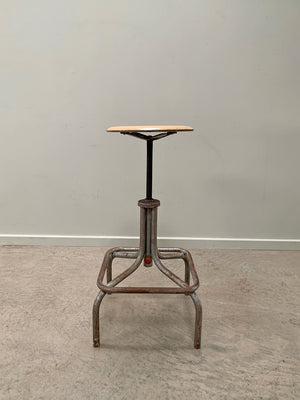 Adjustable height stool