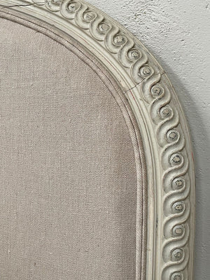 Louis XVI style linen bed 'as is'