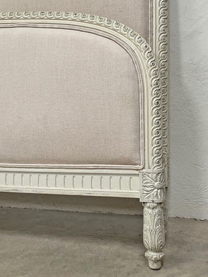 Louis XVI style linen bed 'as is'