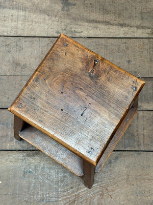 Medium height stool
