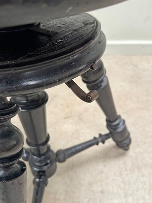 Napoleon III stool