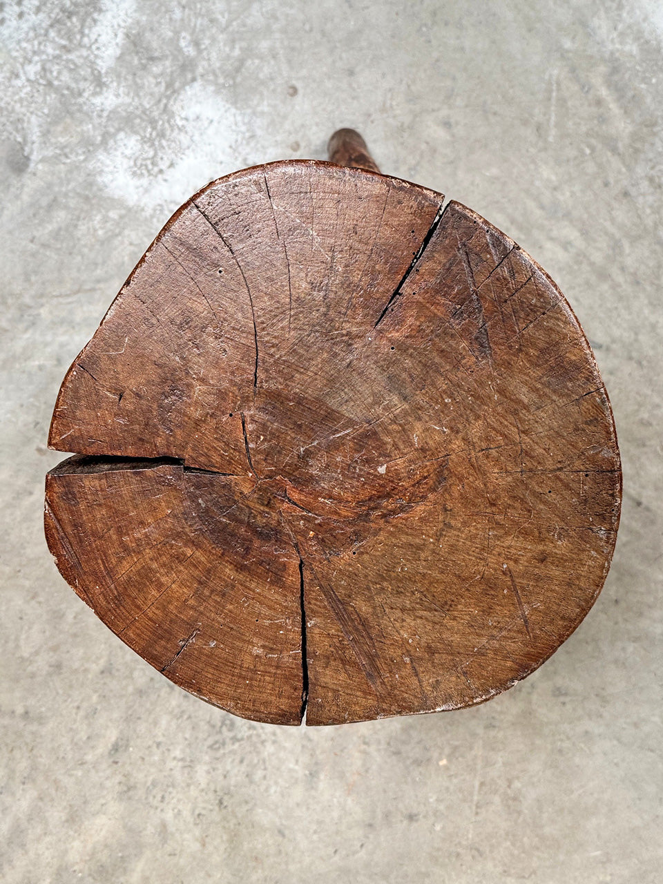 Naturalistic stool