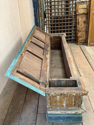 Beautiful storage bench