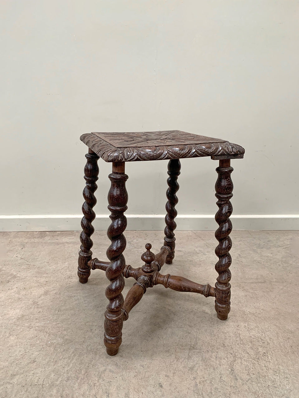 Barley twist stool