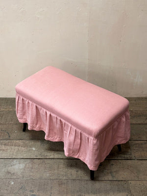 Skirted bench