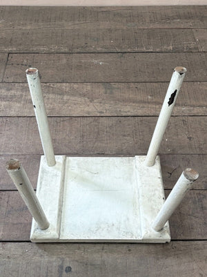 Stick leg stool (Reserved)