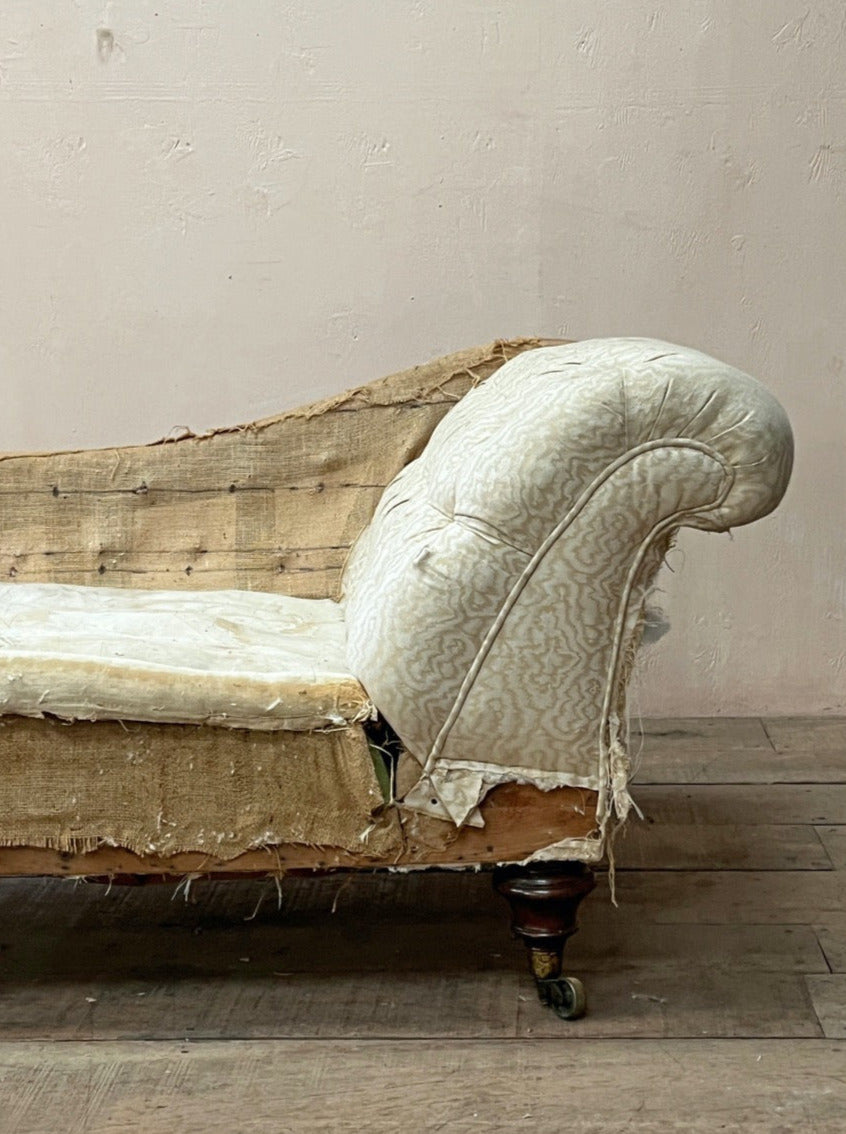Buttoned chaise longue 'as is' (or £2,000 inc. restoration & re-upholstery)
