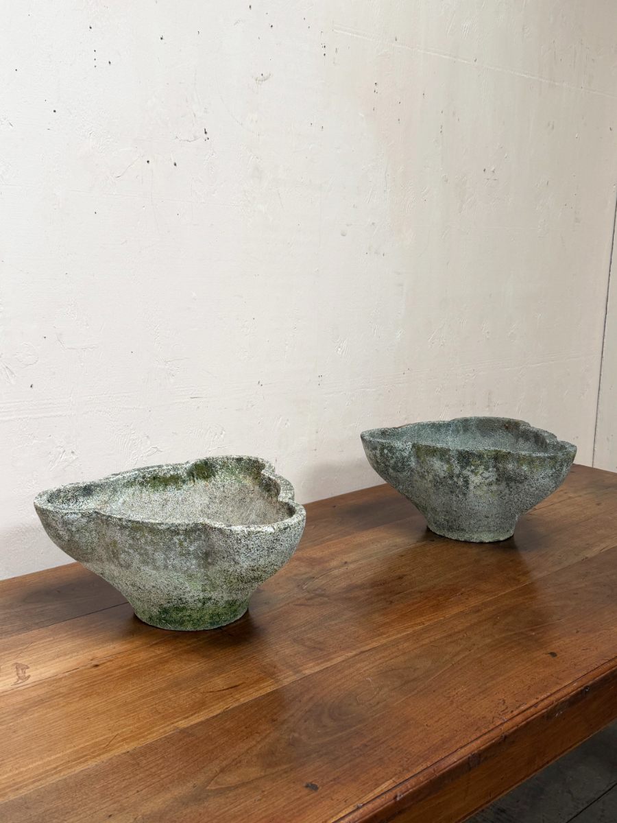 Pair of cast planters