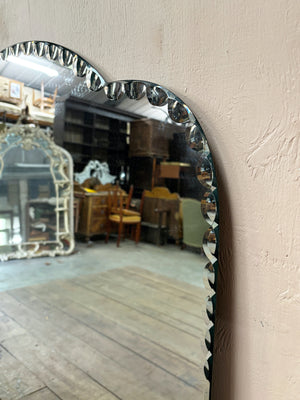 Scalloped edge mirror