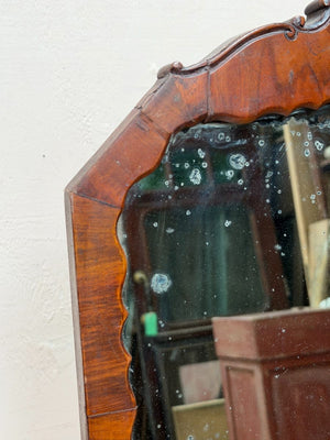 Vanity mirror