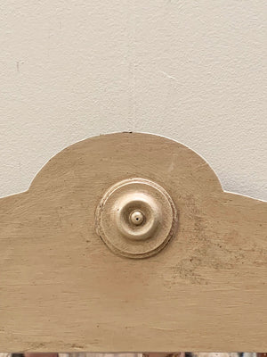 Mirrored portmanteau