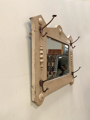 Mirrored portmanteau