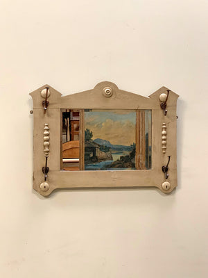 Mirrored portmanteau