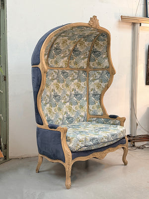 Porters' sofa