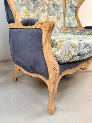 Porters' sofa