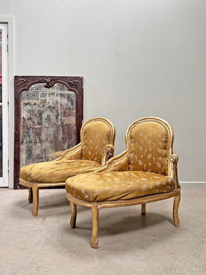 Pair of window seats