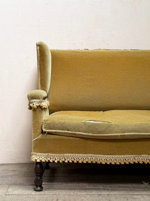Wing sofa