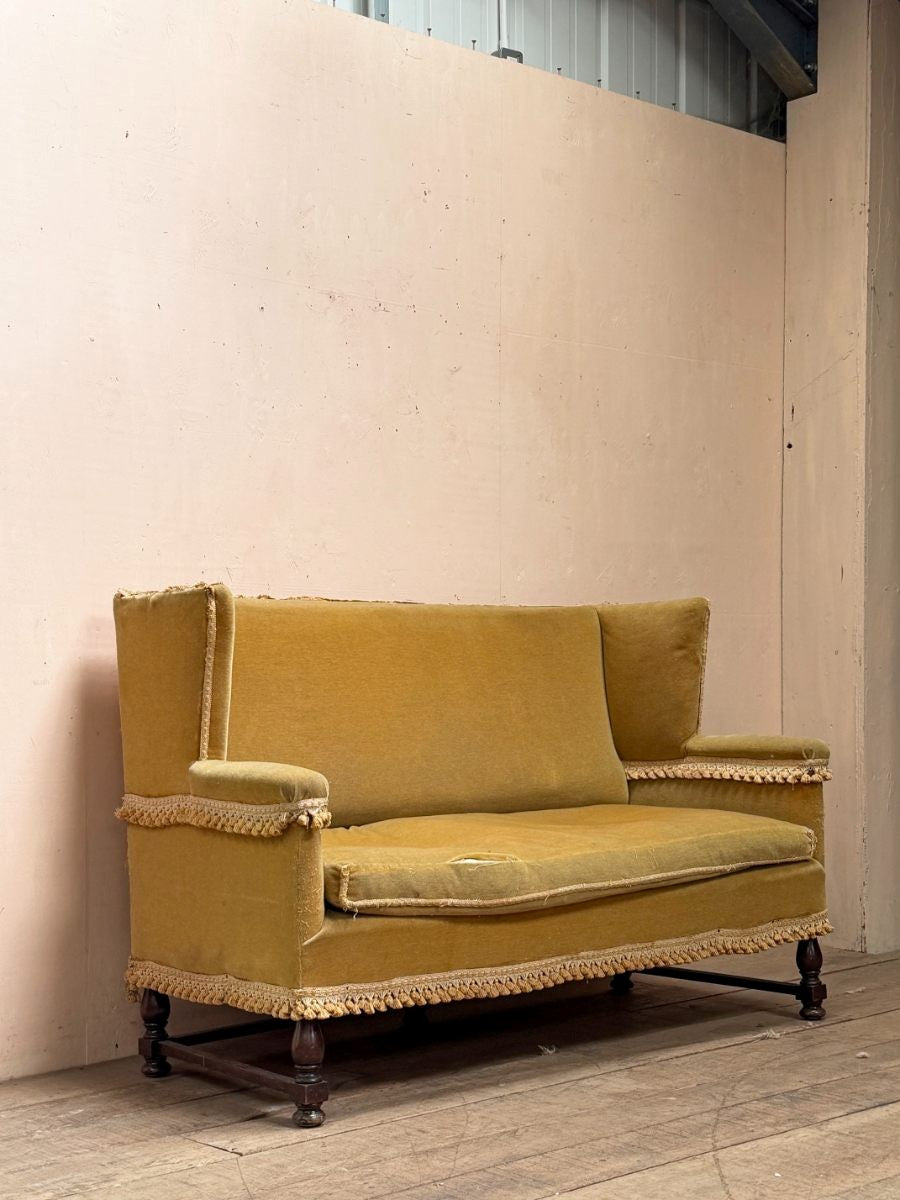 Wing sofa