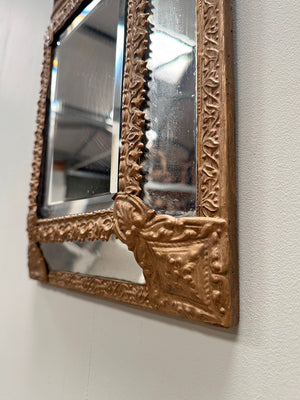 Cushion mirror
