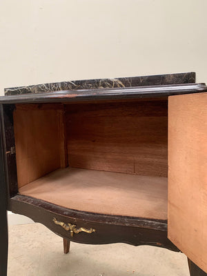 Near pair of 1940's bedsides
