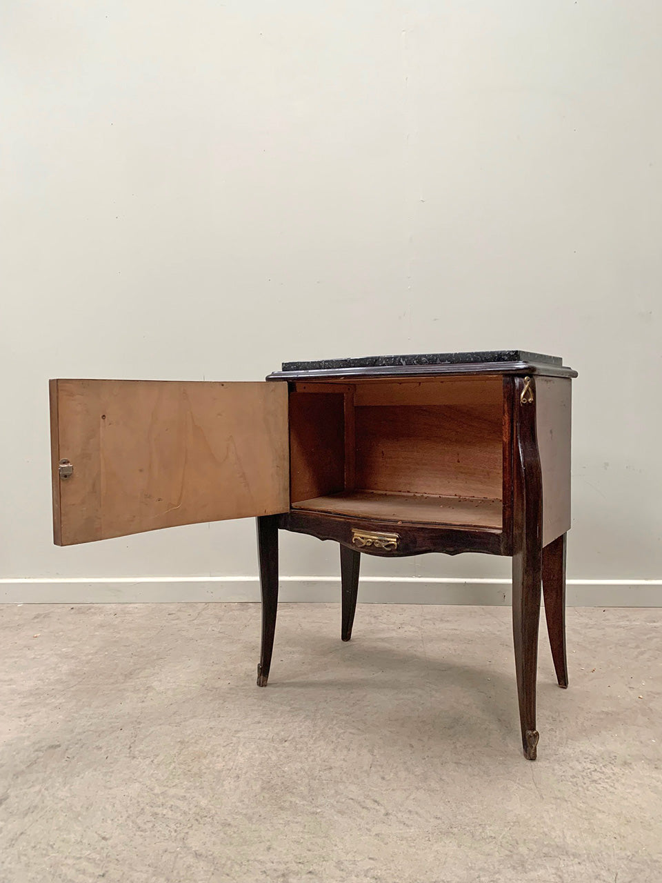 Near pair of 1940's bedsides