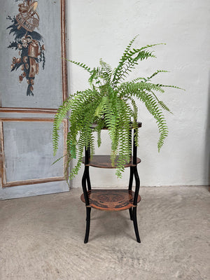 Napoleon III etagere