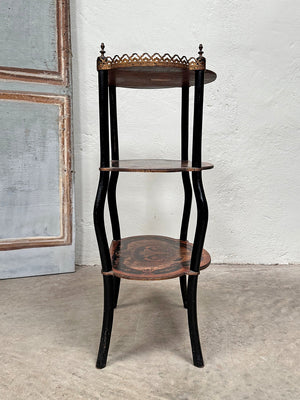 Napoleon III etagere