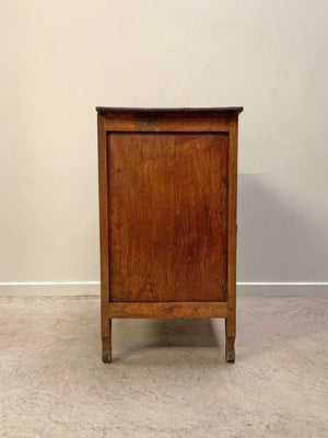 Compact chest of drawers