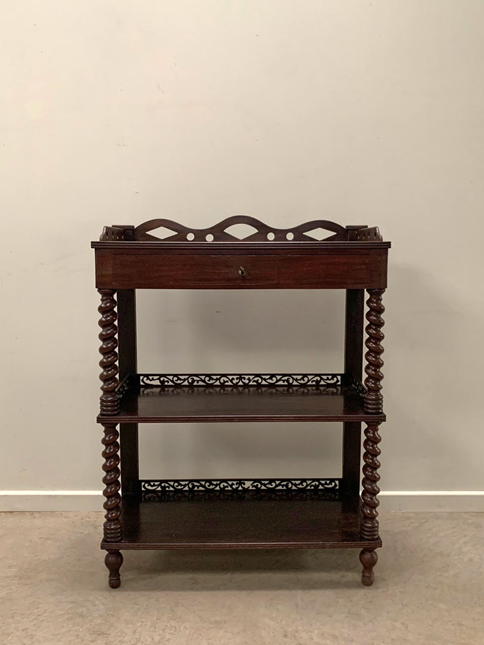 Barley twist console