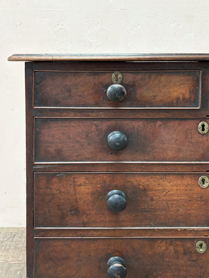 Bachelors chest