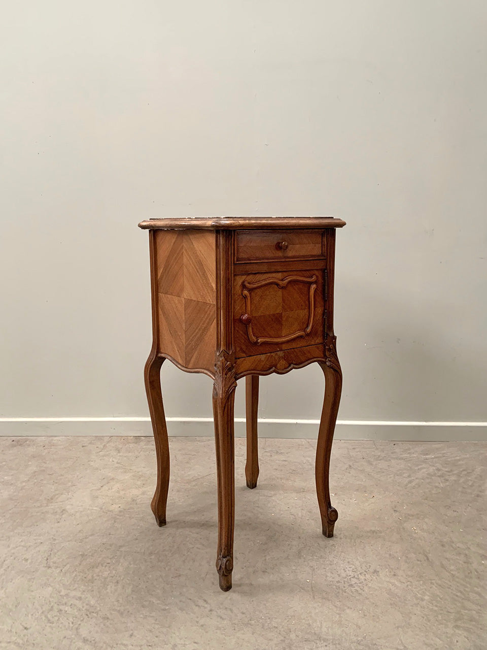 Walnut veneered single chevet