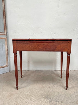 Walnut coiffeuse