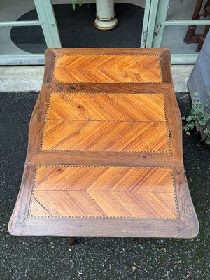 Petite dressing table