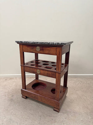 Empire drinks console