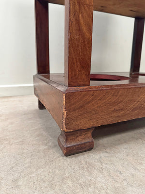 Empire drinks console