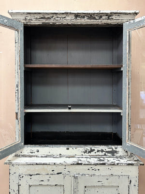 Dry scraped buffet