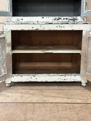 Dry scraped buffet