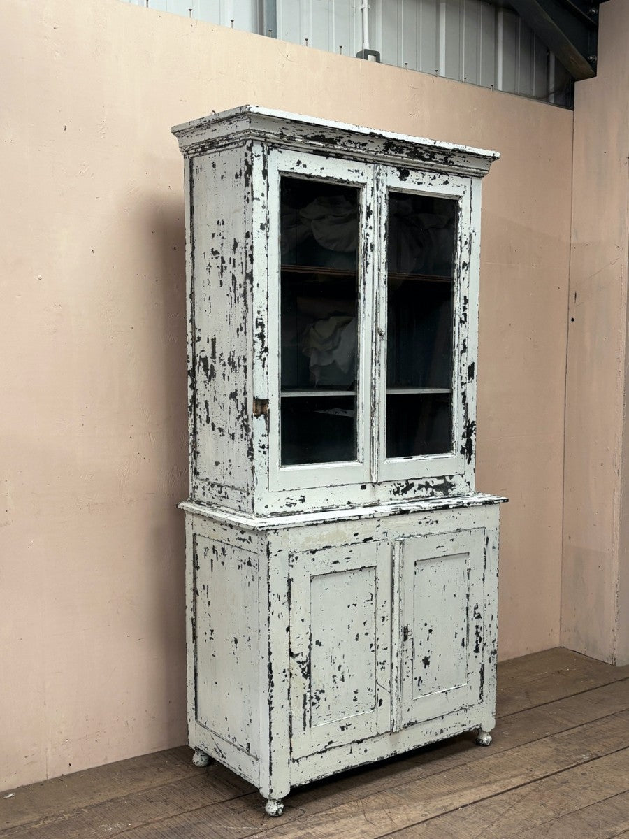 Dry scraped buffet