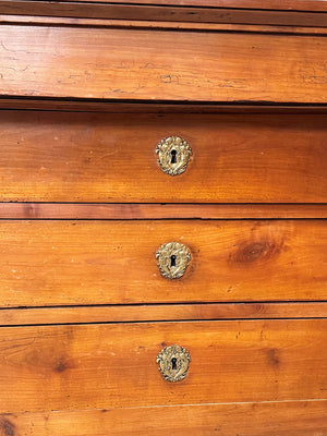 Empire chest of drawers  ﻿