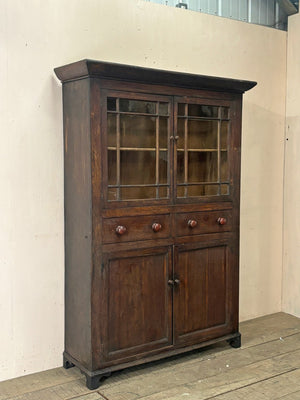 Georgian oak cupboard