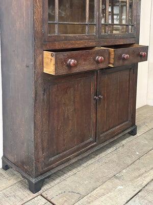 Georgian oak cupboard