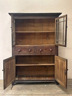 Georgian oak cupboard