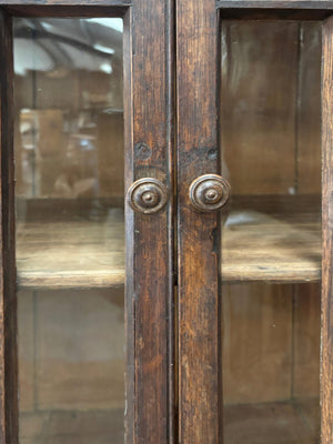 Georgian oak cupboard