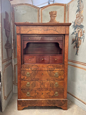 Ladies cabinet