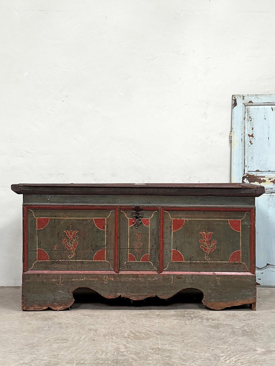 18th century marriage chest