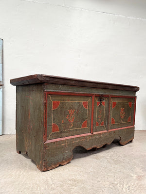 18th century marriage chest